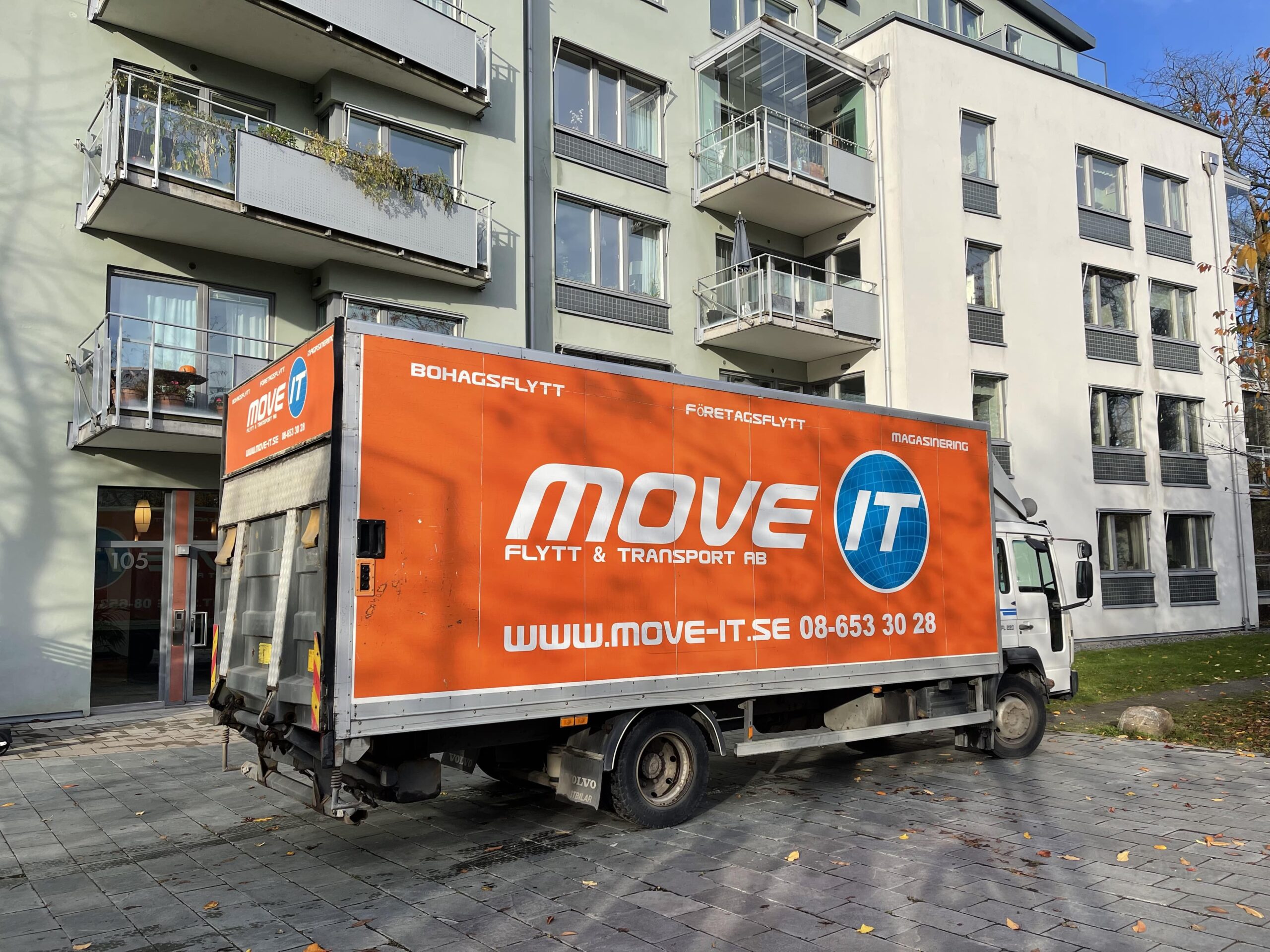 Flyttfirman Move-it hjälper till med en flytt i stockholm